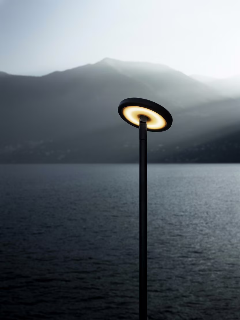 Landlord Bollard view 6