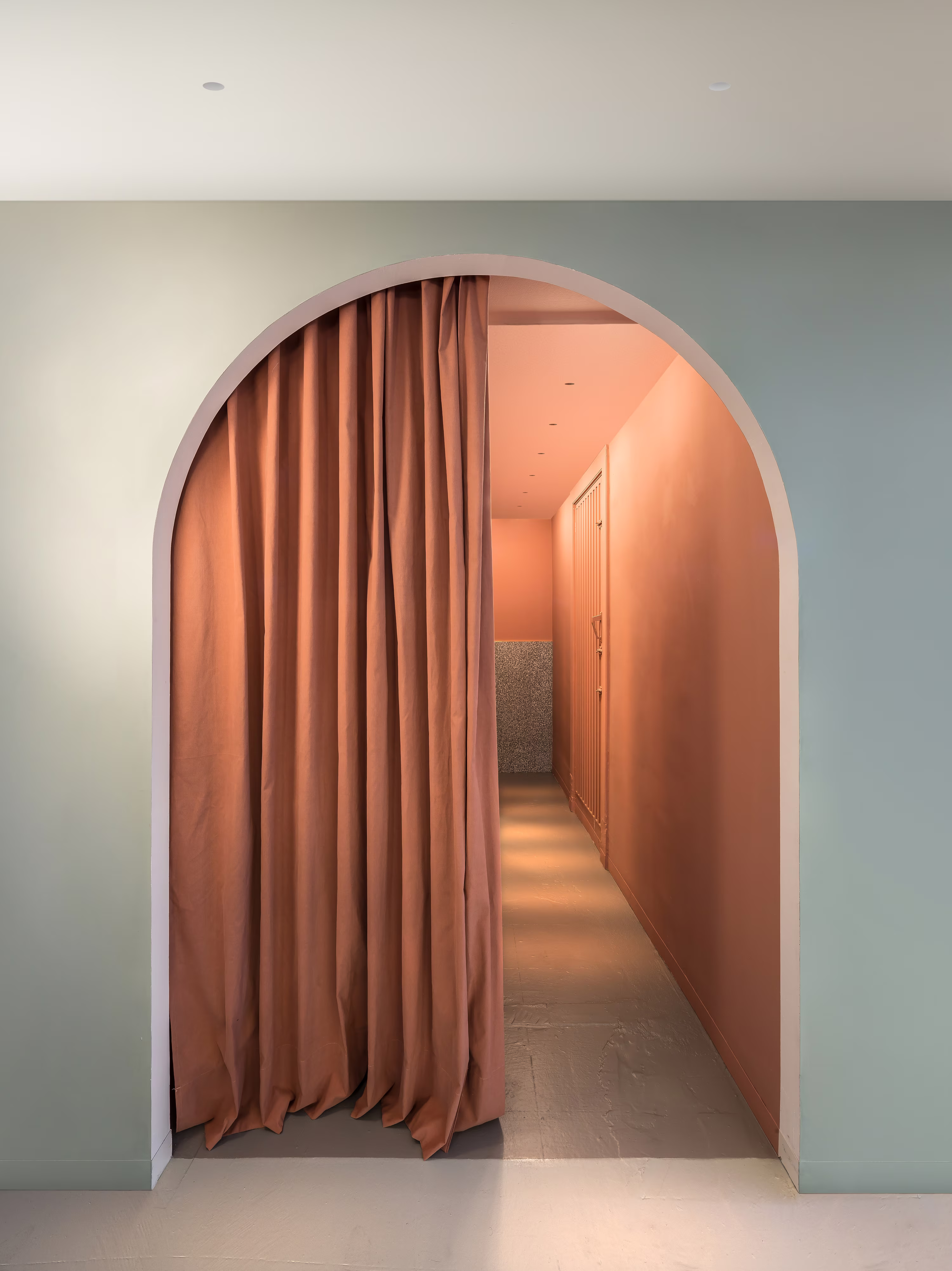 Light Shadow Pro view 2