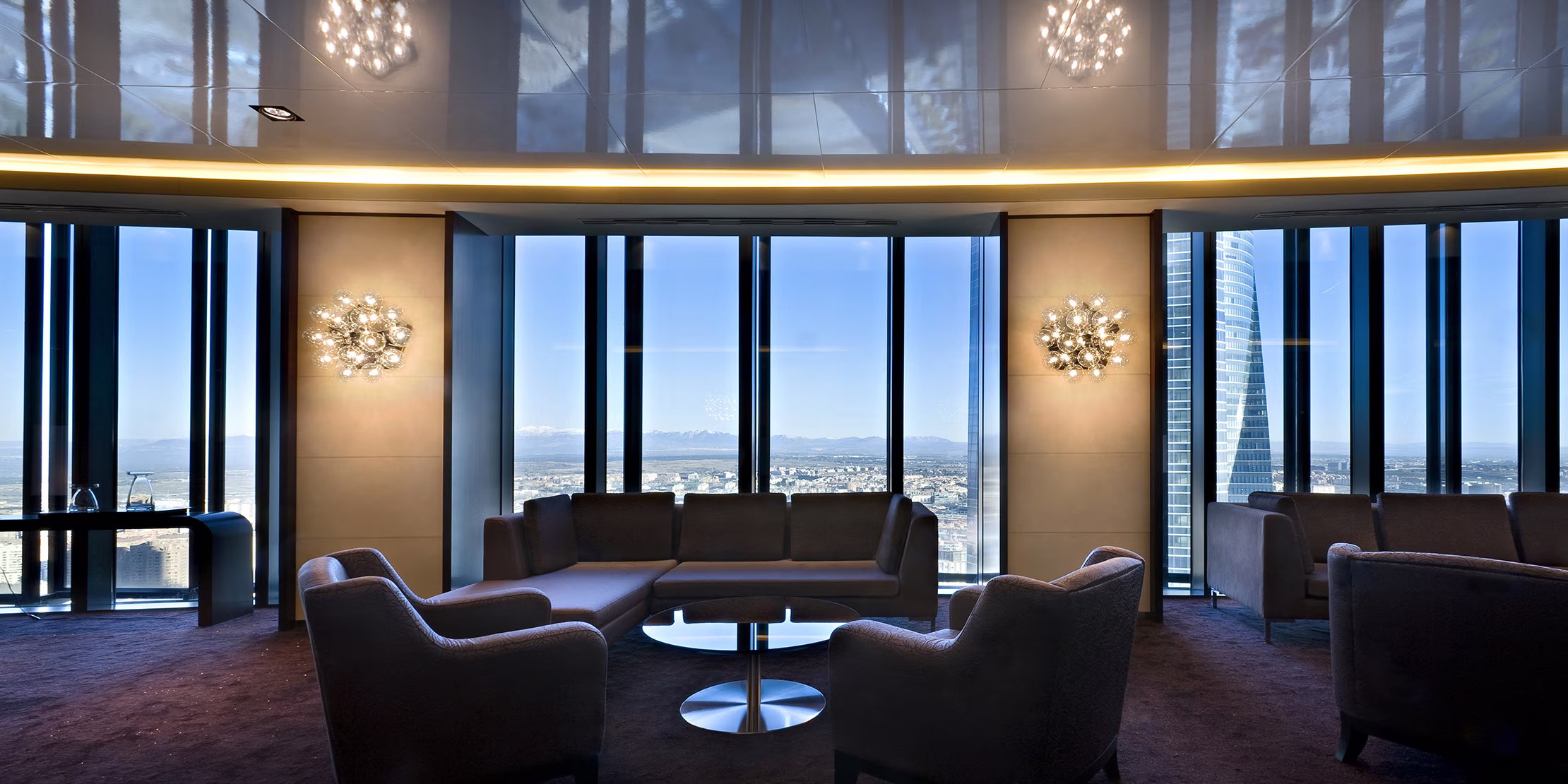 Taraxacum 88 Wall/Ceiling view 2